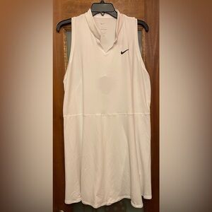 Nike Women PLUS White NikeCourt Dri-FIT Victory Tennis Sport Dress NWT 1X